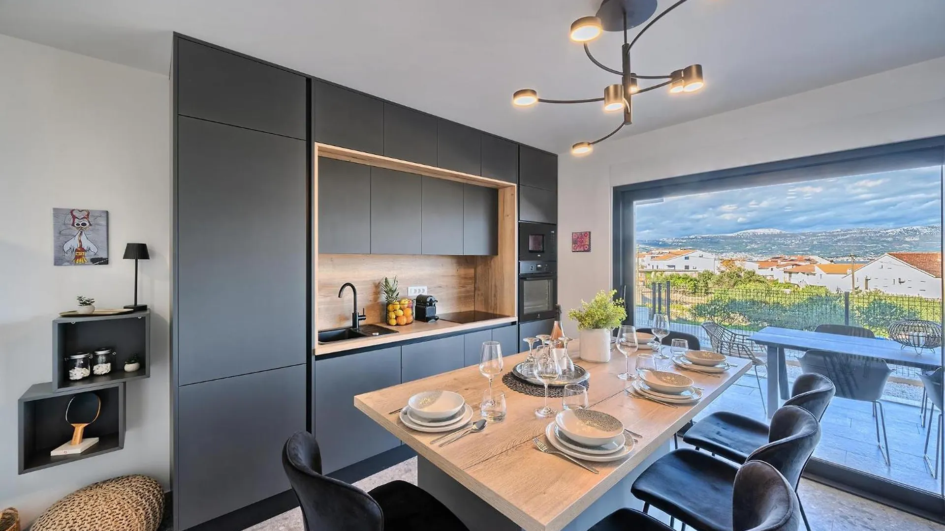 Bura Breeze - Sea-View Garden Apartment Slatine